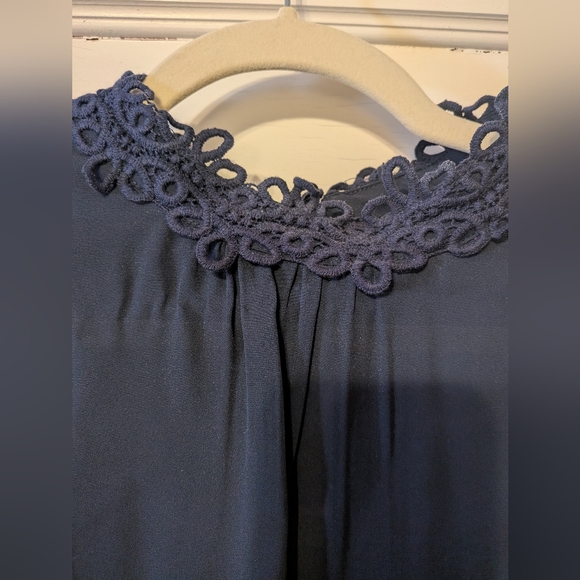 Danielrainn XXL Sleeveless Navy Top - Picture 2 of 4